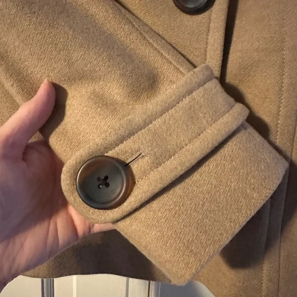 Wool short pea coat from Banana Republic - Picture 5 of 8